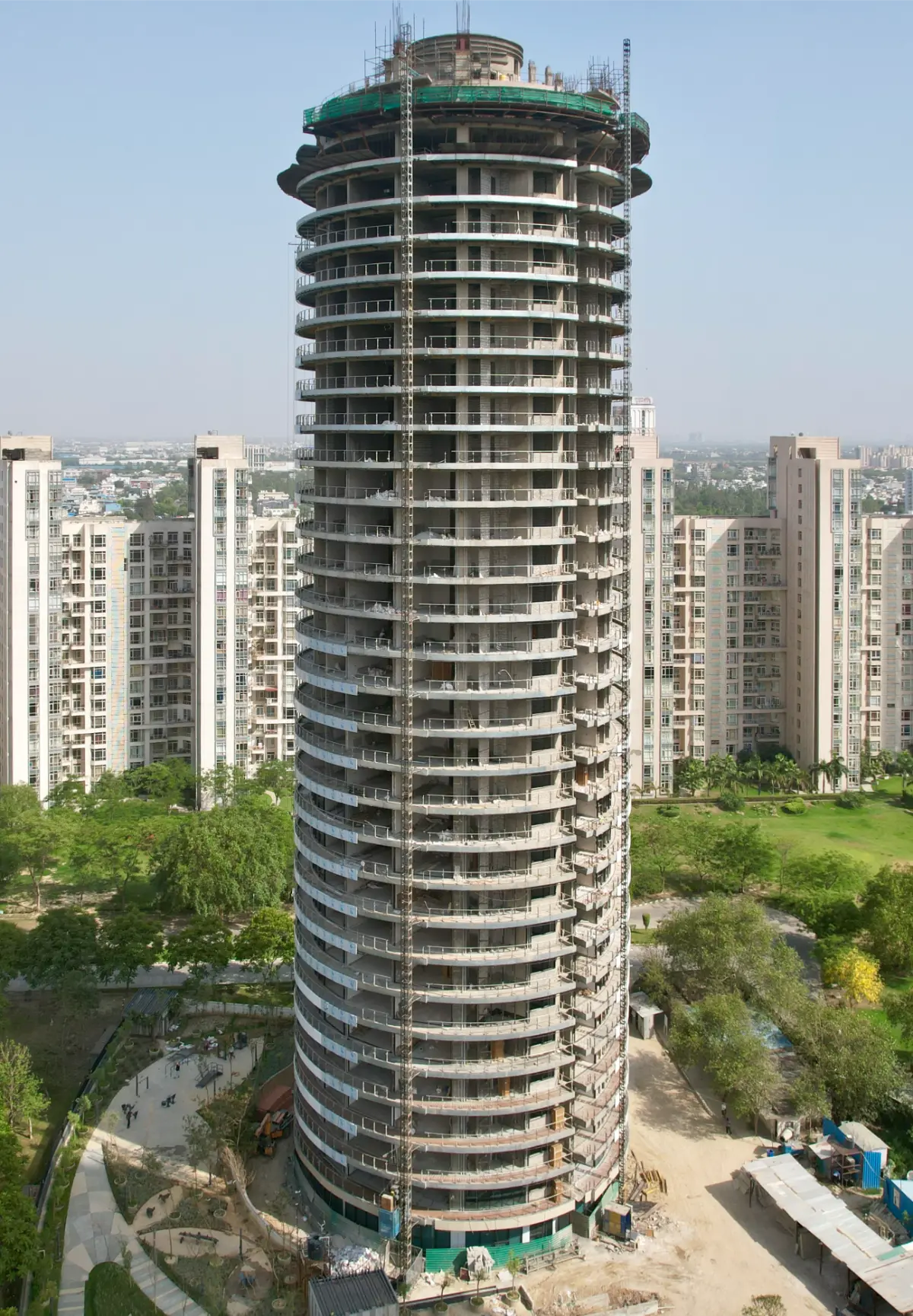 Trecento Residences By Gaurs